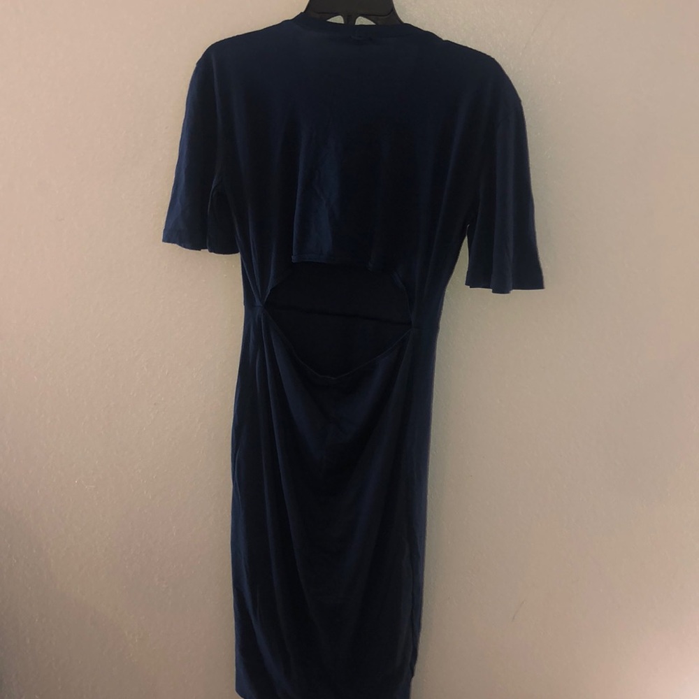 Monrow open back navy blue dress - Picture 7 of 8